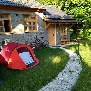 Gasthuis Bujtina Peshtan Guesthouse&camping, Tepelene